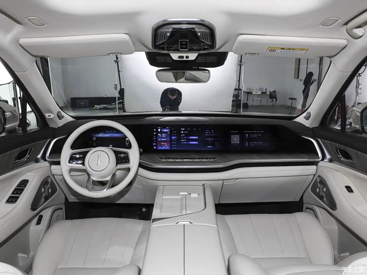 長(zhǎng)城汽車 藍(lán)山 2023款 DHT-PHEV 基本型 長(zhǎng)城汽車 藍(lán)山 2023款 DHT-PHEV 基本型