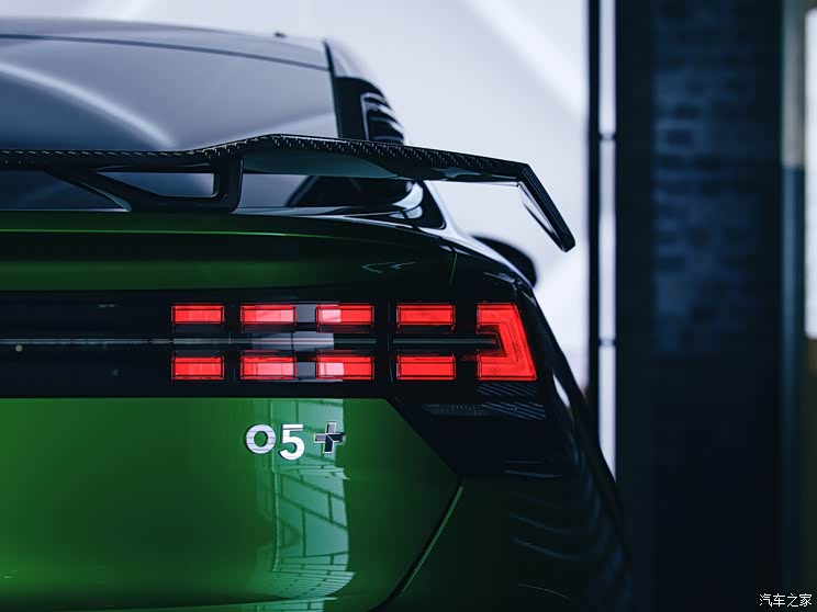 领克 领克05 2021款 2.0TD 05+ 基本型 领克 领克05 2021款 2.0TD 05+ 基本型