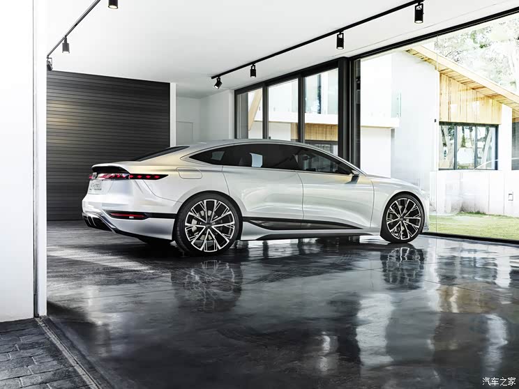 奧迪(進(jìn)口) 奧迪A6新能源(進(jìn)口) 2021款 A6 e-tron 概念車 奧迪(進(jìn)口) 奧迪A6新能源(進(jìn)口) 2021款 A6 e-tron 概念車