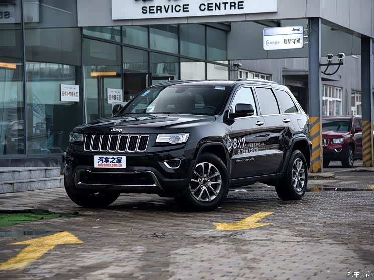 Jeep(进口) 大切诺基(进口) 2015款 3.0TD 柴油 舒享导航版 Jeep(进口) 大切诺基(进口) 2015款 3.0TD 柴油 舒享导航版