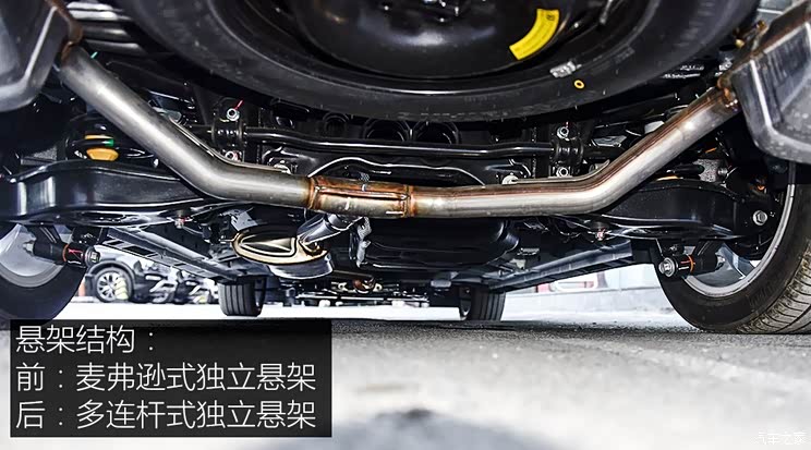 广汽乘用车 传祺GM8 2018款 320T 尊贵版