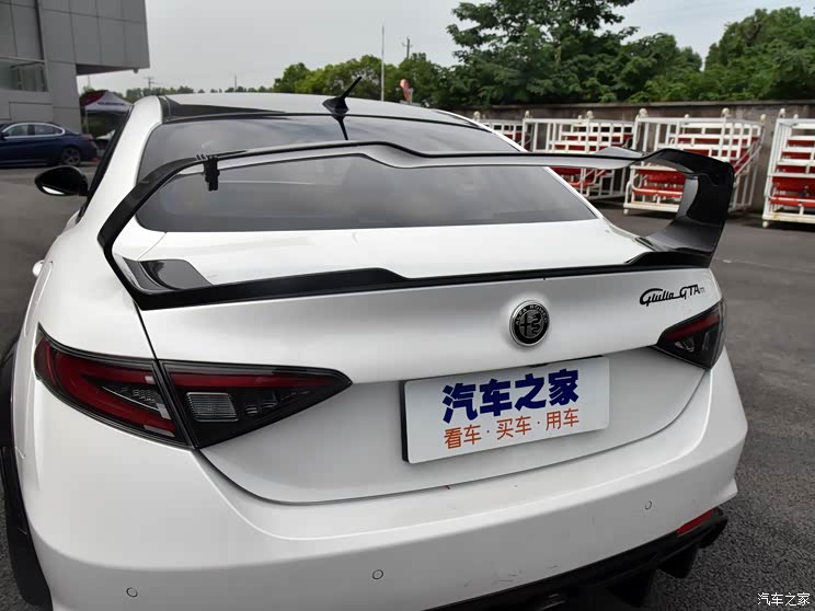 阿尔法·罗密欧 Giulia 2021款 GTAm 试装车