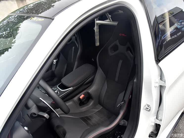 阿尔法·罗密欧 Giulia 2021款 GTAm 试装车