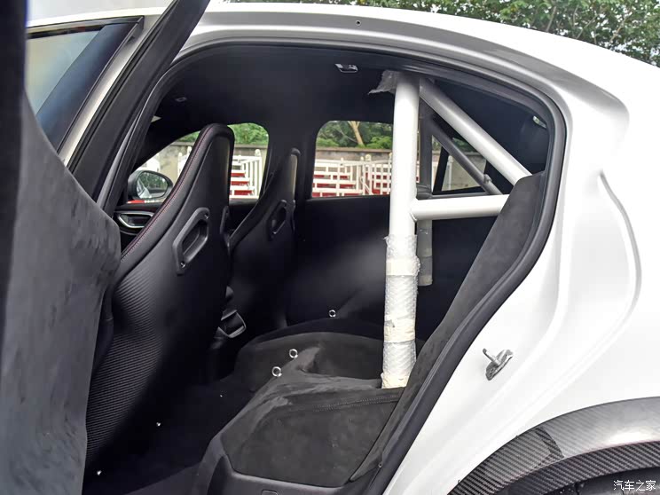 阿尔法·罗密欧 Giulia 2021款 GTAm 试装车