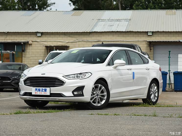 長安福特 蒙迪歐 2020款 EcoBoost 180 時尚型 長安福特 蒙迪歐 2020款 EcoBoost 180 時尚型