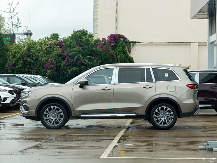 江铃福特 领裕 2021款 EcoBoost 225 尊领型 6座