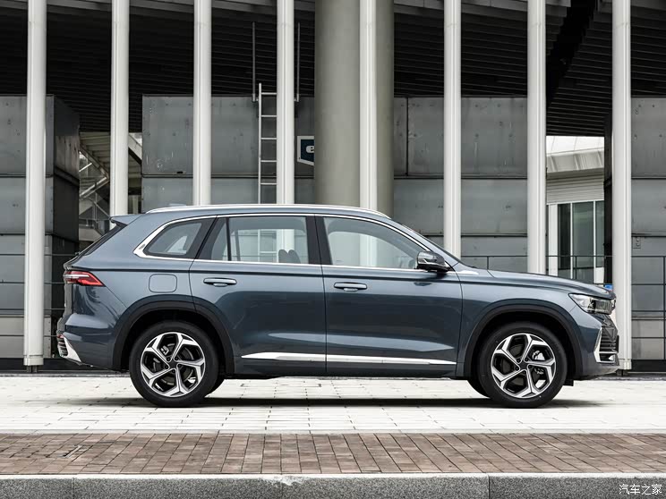 吉利汽车 星越L 2021款 2.0T 中功率次顶配试装车