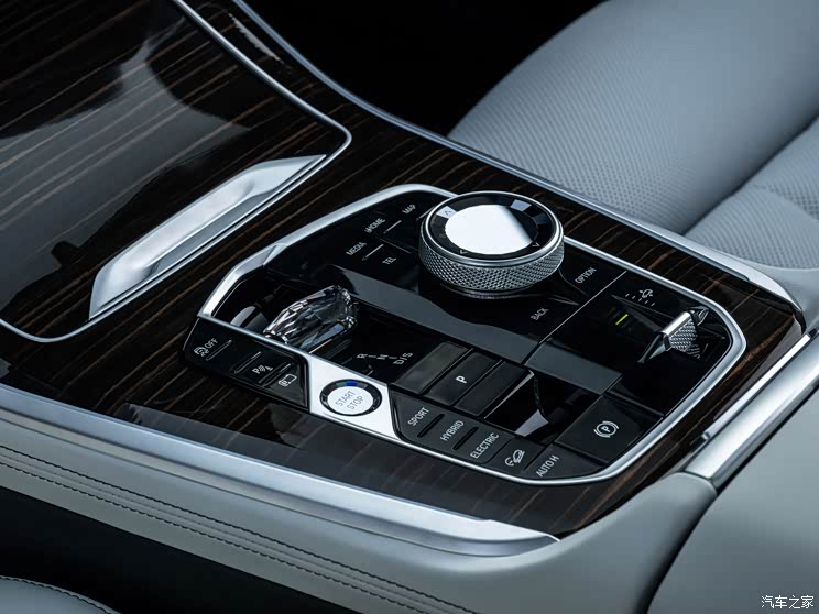 華晨寶馬 寶馬X5 2023款 xDrive50e 歐洲版 華晨寶馬 寶馬X5 2023款 xDrive50e 歐洲版