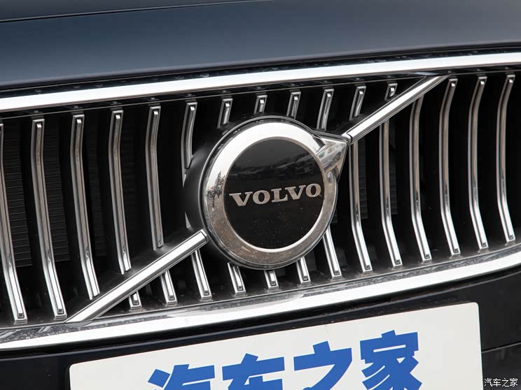 沃尔沃亚太 沃尔沃S90 2022款 B5 智逸豪华版