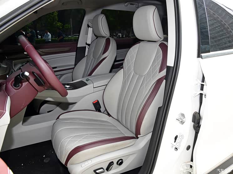 江铃福特 领裕 2021款 EcoBoost 225 尊领型PLUS 7座