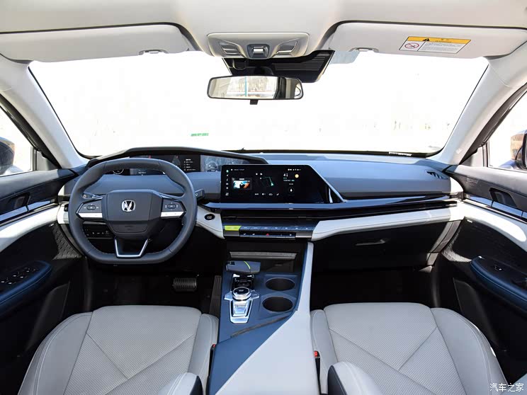 長安汽車 長安UNI-V 智電iDD 2023款 智電iDD 1.5T 113km智酷型 長安汽車 長安UNI-V 智電iDD 2023款 智電iDD 1.5T 113km智酷型