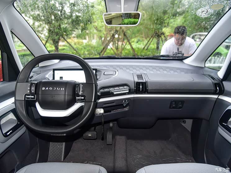 上汽通用五菱 宝骏KiWi EV 2021款 试装车