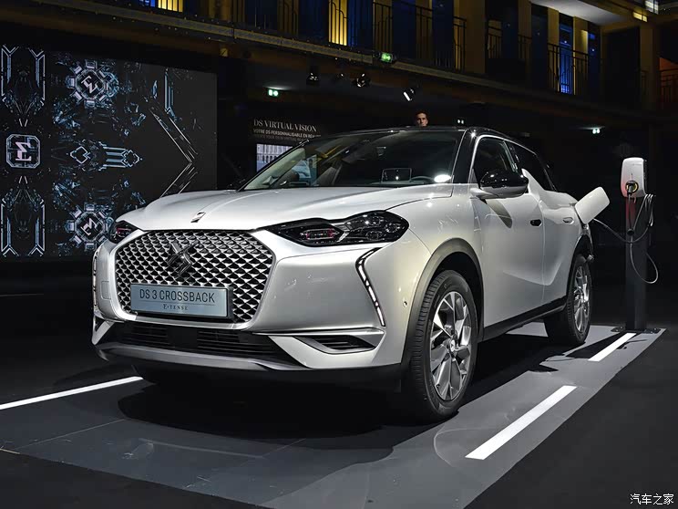 DS(M(jn)) DS 3Դ 2019 Crossback E-Tense