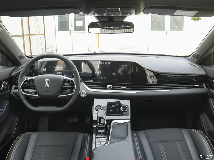 一汽奔腾 奔腾B70S 2022款 1.5T 热血骑士 一汽奔腾 奔腾B70S 2022款 1.5T 热血骑士