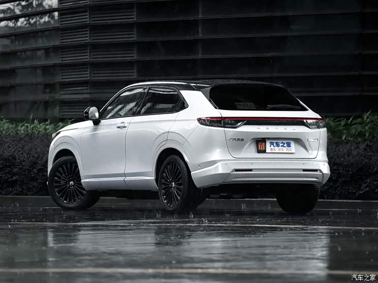 廣汽本田 e:NP1 極湃1 2022款 510km 綻極版 廣汽本田 e:NP1 極湃1 2022款 510km 綻極版