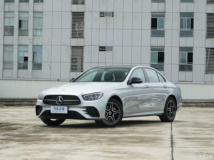 奔驰(进口) 奔驰E级(进口) 2023款 E 300 时尚型运动版 奔驰(进口) 奔驰E级(进口) 2023款 E 300 时尚型运动版