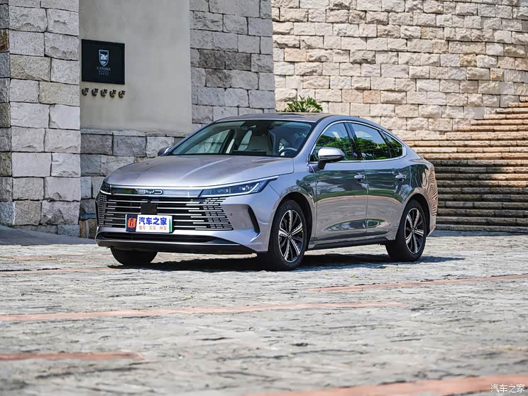 比亞迪 驅(qū)逐艦05 2022款 DM-i 120KM 旗艦型