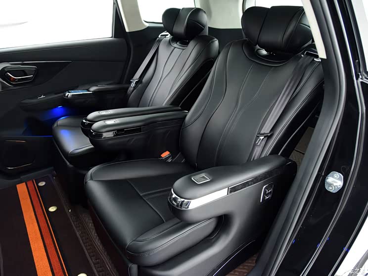 大运汽车 远志M1 2021款 4座405头等舱版 售15.38万元起 2022款大运远志M1上市