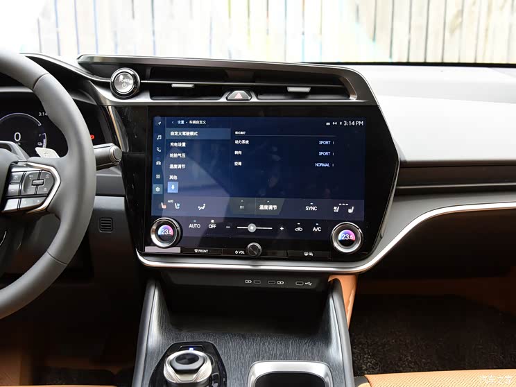 雷克薩斯 雷克薩斯RZ 2023款 450e 四驅縱享版 雷克薩斯 雷克薩斯RZ 2023款 450e 四驅縱享版