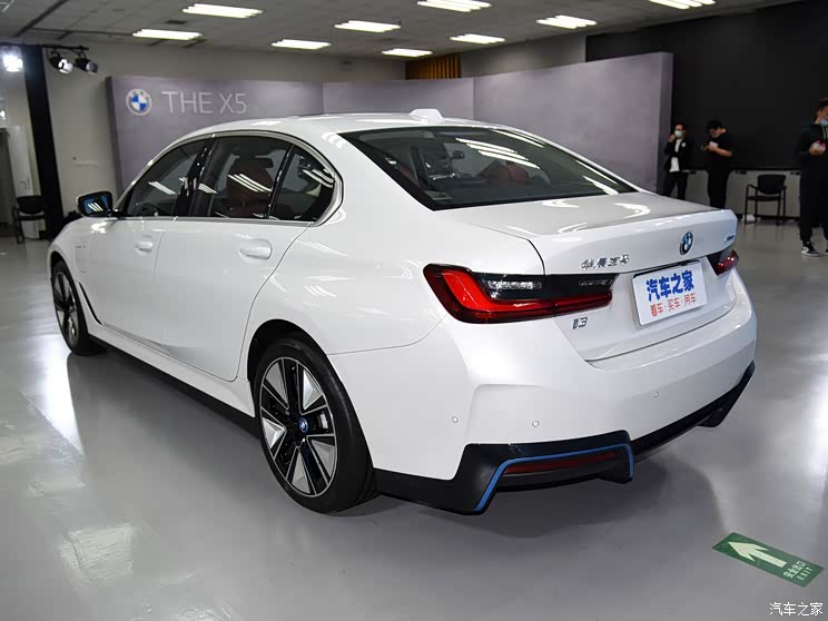 華晨寶馬 寶馬i3 2022款 eDrive 35 L 華晨寶馬 寶馬i3 2022款 eDrive 35 L