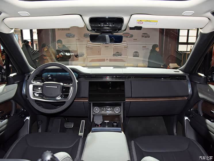 路虎(進口) 攬勝 2022款 3.0 L6 400PS 典范加長版 路虎(進口) 攬勝 2022款 3.0 L6 400PS 典范加長版