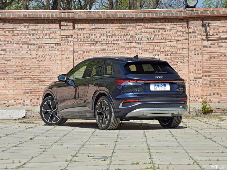 一汽-大眾奧迪 奧迪Q4 e-tron 2022款 50 e-tron quattro 一汽-大眾奧迪 奧迪Q4 e-tron 2022款 50 e-tron quattro