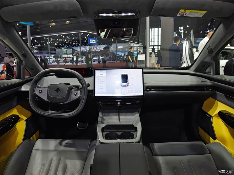 埃安 昊鉑GT 2023款  710后驅(qū)超充七翼版