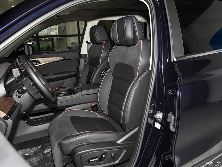 創(chuàng)維汽車 創(chuàng)維HT-i 2023款 1.5L PHEV 智能版 創(chuàng)維汽車 創(chuàng)維HT-i 2023款 1.5L PHEV 智能版