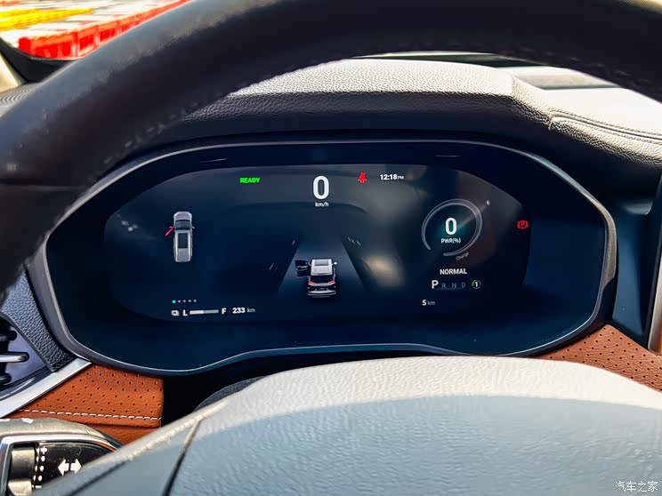 上汽大通 上汽大通MAXUS EUNIQ 5 2022款 豪华版 六座