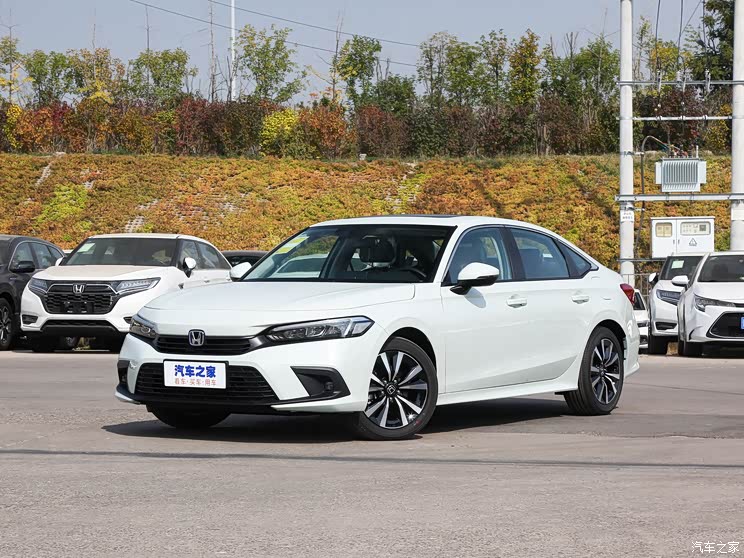 东风本田 思域 2023款 2.0L e:HEV 先锋版 东风本田 思域 2023款 2.0L e:HEV 先锋版