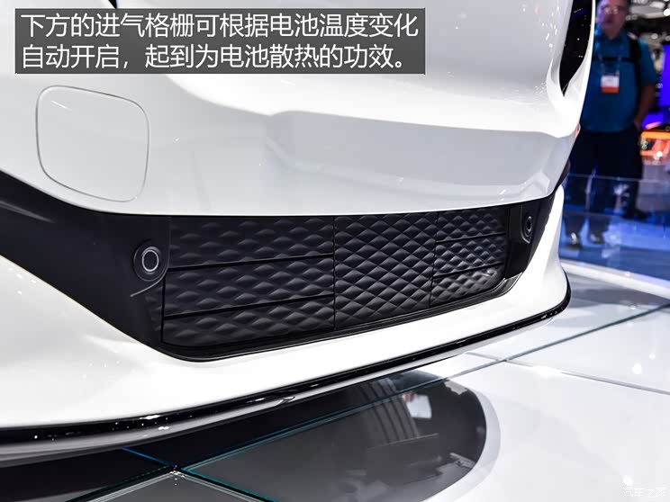 福特(进口) Mustang Mach-E 2020款 标准续航全驱版