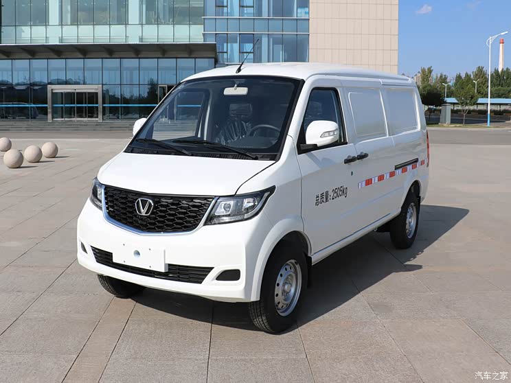 成功汽車 駱駝 2023款 E300舒適型寧德時(shí)代 成功汽車 駱駝 2023款 E300舒適型寧德時(shí)代