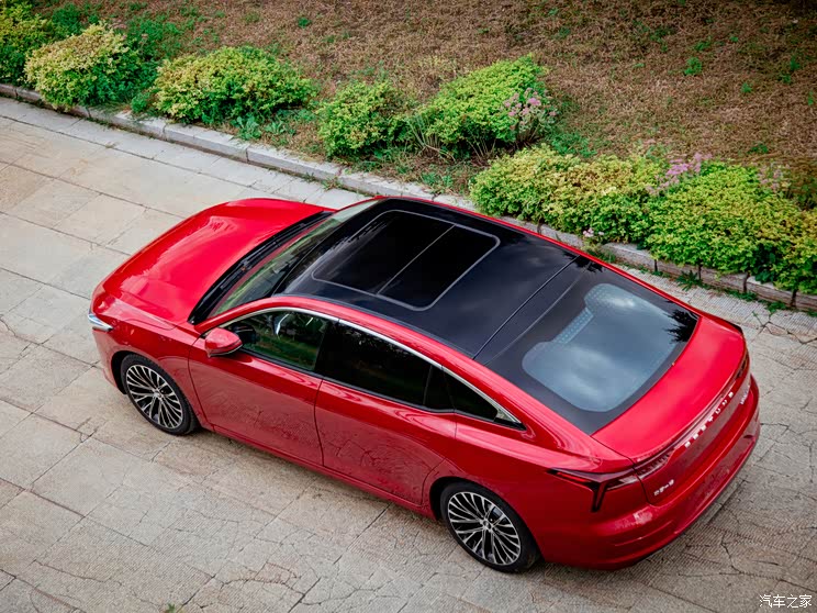 一汽奔腾 奔腾B70 2022款 2.0T 自动驭享型