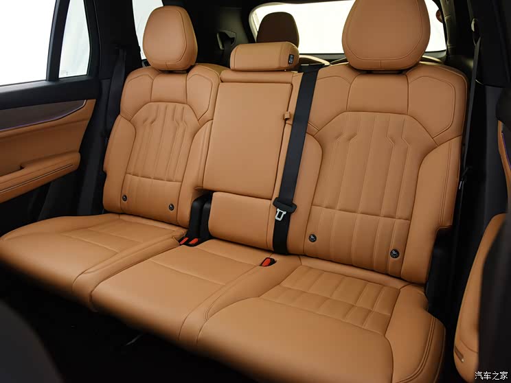 領(lǐng)克 領(lǐng)克09新能源 2023款 2.0TD EM-P 遠(yuǎn)航版PM 七座 領(lǐng)克 領(lǐng)克09新能源 2023款 2.0TD EM-P 遠(yuǎn)航版PM 七座