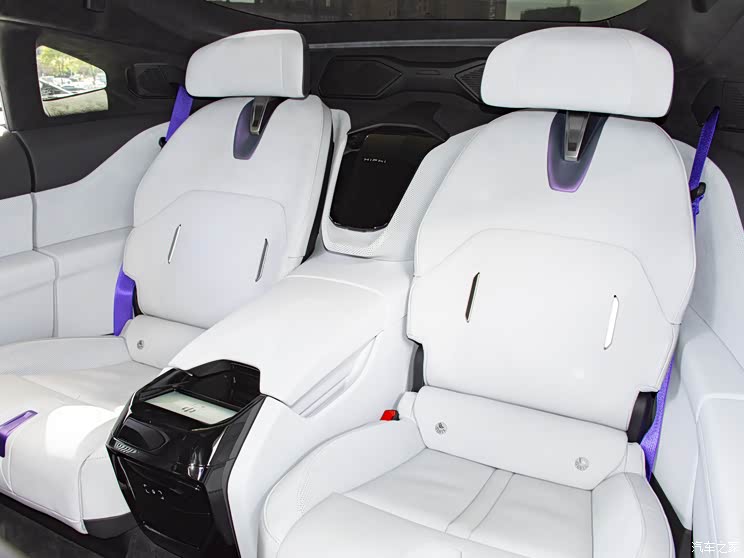 華人運通 高合HiPhi Z 2023款 四座版 華人運通 高合HiPhi Z 2023款 四座版