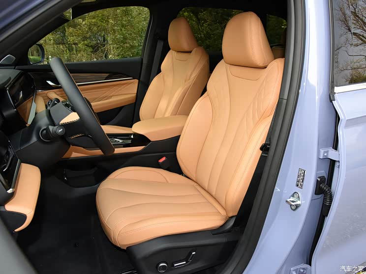 吉利汽車 星越L增程電動(dòng)版 2022款 1.5T DHT增程電動(dòng)旗艦版