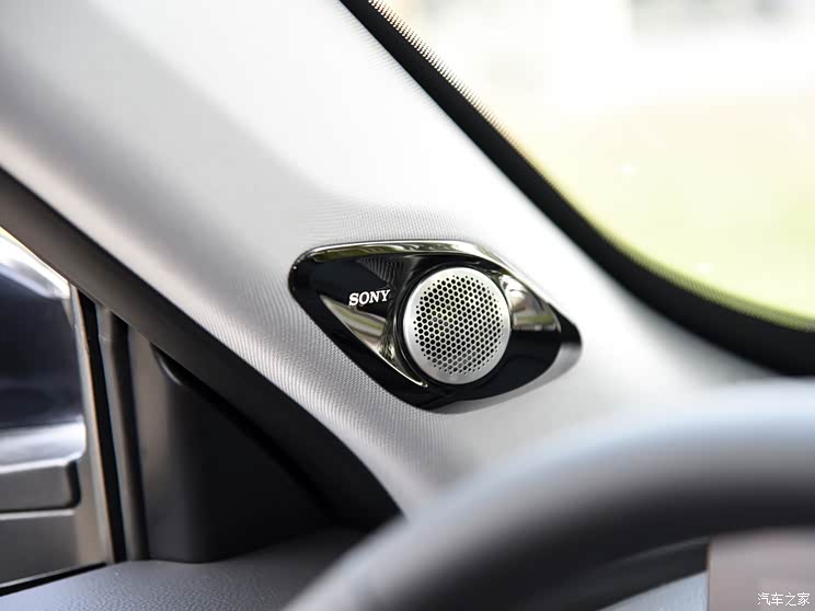 奇瑞汽车 瑞虎8 PLUS 2022款 鲲鹏版 390TGDI DCT豪享版