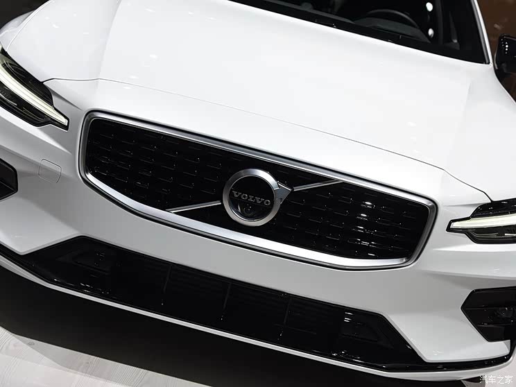 沃尔沃(进口) 沃尔沃S60(进口) 2018款 T6 AWD R-Design