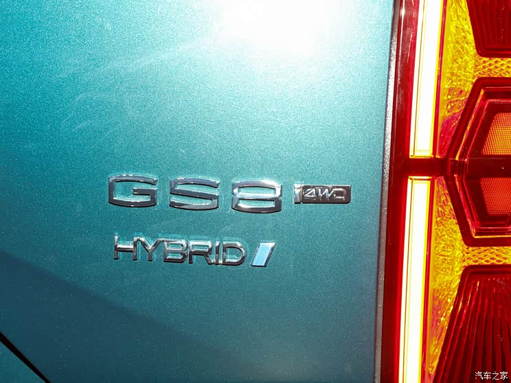 广汽乘用车 传祺GS8 2022款 2.0TM 混动四驱尊贵版 (七座) 广汽乘用车 传祺GS8 2022款 2.0TM 混动四驱尊贵版 (七座)