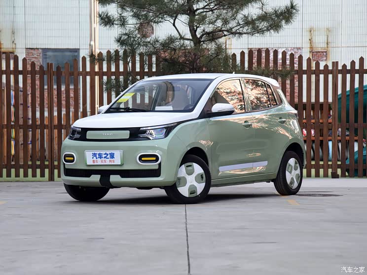 雷丁 芒果Pro 2022款 四門款 135基礎(chǔ)版 雷丁 芒果Pro 2022款 四門款 135基礎(chǔ)版