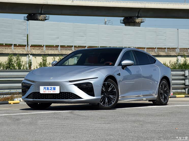 合眾汽車 哪吒S 2022款 純電 兩驅基本型 合眾汽車 哪吒S 2022款 純電 兩驅基本型