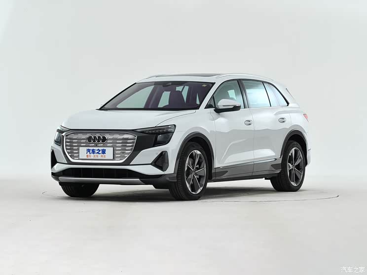上汽奧迪 奧迪Q5 e-tron 2022款 40 e-tron 星耀型 錦衣套裝 上汽奧迪 奧迪Q5 e-tron 2022款 40 e-tron 星耀型 錦衣套裝