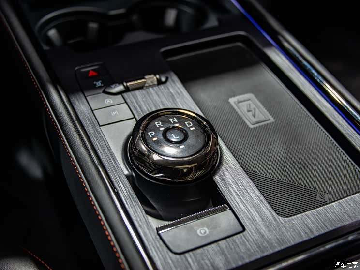 长安福特 蒙迪欧 2022款 高配版 长安福特 蒙迪欧 2022款 高配版