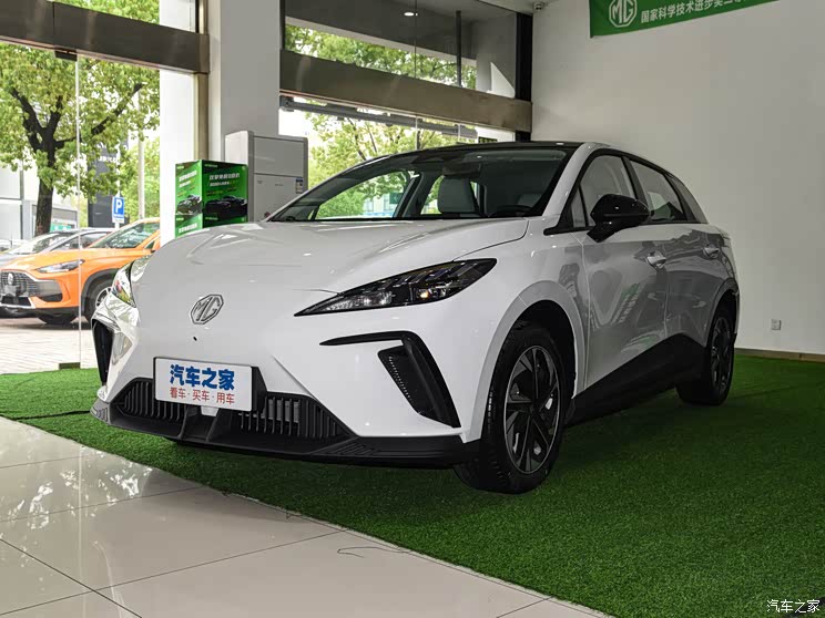 上汽集團(tuán) MG MULAN 2022款 425km 豪華版 上汽集團(tuán) MG MULAN 2022款 425km 豪華版