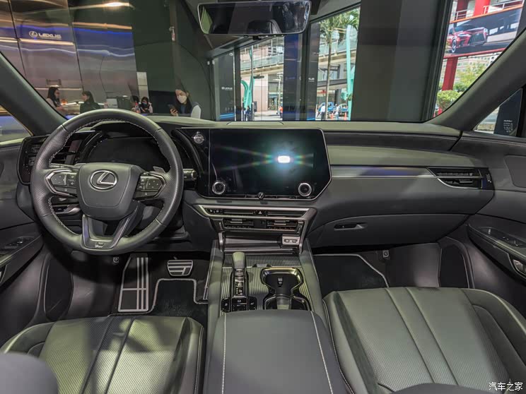 雷克萨斯 雷克萨斯RX 2023款 500h F SPORT Performance 中国台湾版 雷克萨斯 雷克萨斯RX 2023款 500h F SPORT Performance 中国台湾版