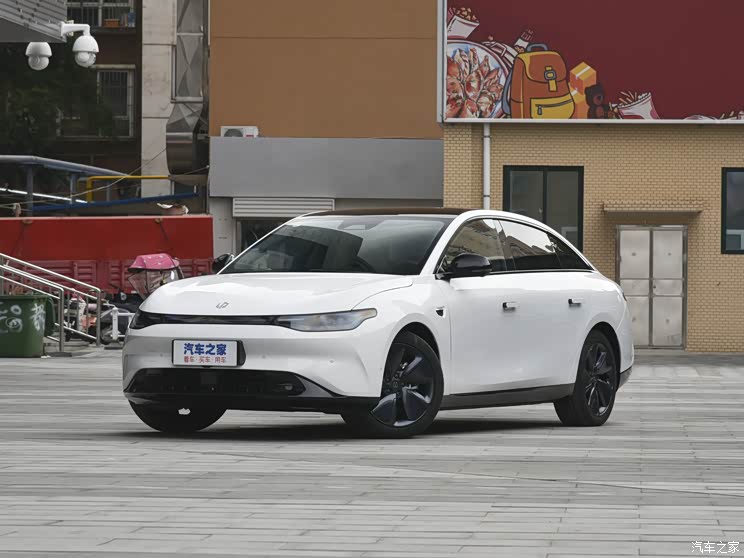 零跑汽车 零跑C01 2022款 后驱长续航版 零跑汽车 零跑C01 2022款 后驱长续航版