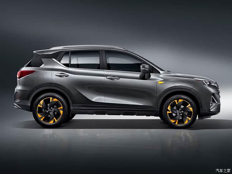 广汽乘用车 传祺GS3 2022款 POWER 270T 自动劲智版 广汽乘用车 传祺GS3 2022款 POWER 270T 自动劲智版