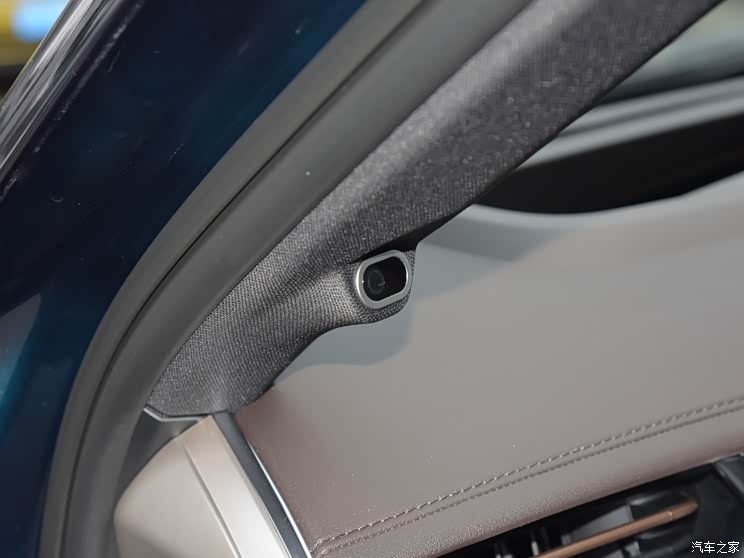 长城汽车 摩卡DHT-PHEV 2022款 1.5T 0焦虑智享版 长城汽车 摩卡DHT-PHEV 2022款 1.5T 0焦虑智享版