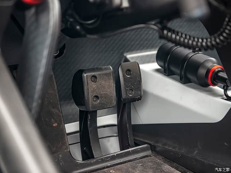 保時(shí)捷 Mission R 2021款 基本型 保時(shí)捷 Mission R 2021款 基本型