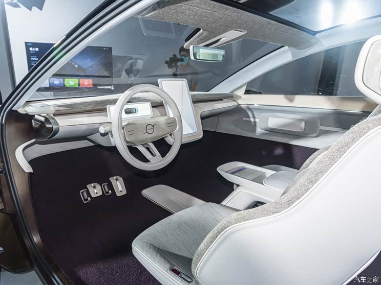 沃爾沃(進(jìn)口) Concept Recharge 2021款 基本型 沃爾沃(進(jìn)口) Concept Recharge 2021款 基本型